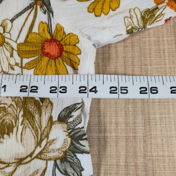 Olivia Grey Floral Button Up Top Women Size XL Off White Preppy Feminine - Picture 4 of 8